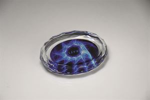 Picture of Optic Crystal Oval Paperweight with Digi-Color