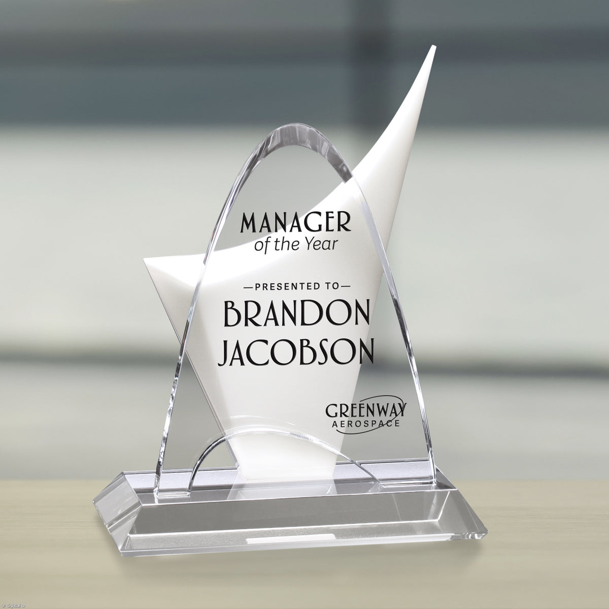Discovery Award 8" - Crystal D