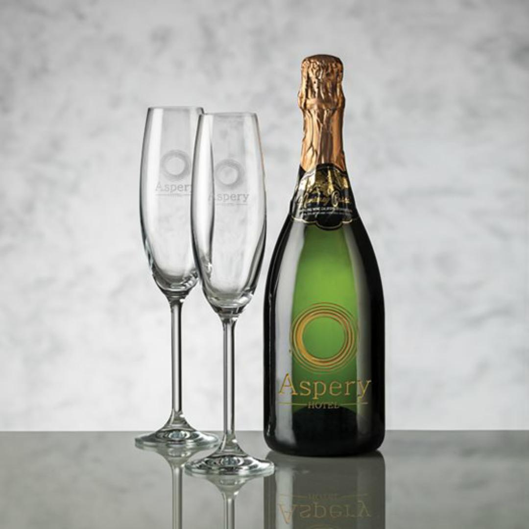 Woodbridge Wine Bottle & Flute Gift Set