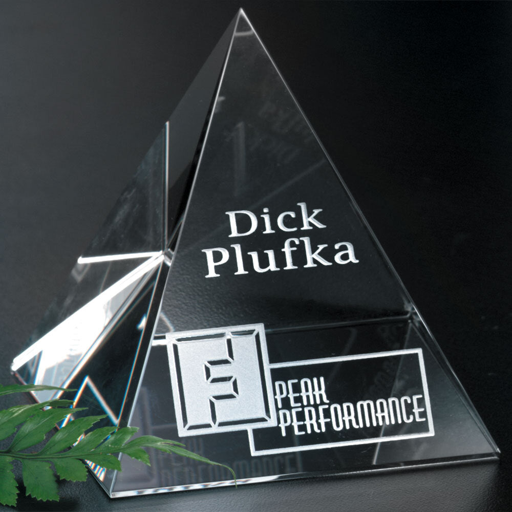 Pyramid Award 3-1/4" - Crystal D