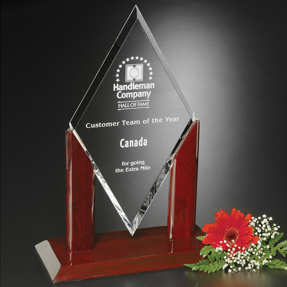 Quantum Award 17-1/2" - Crystal D