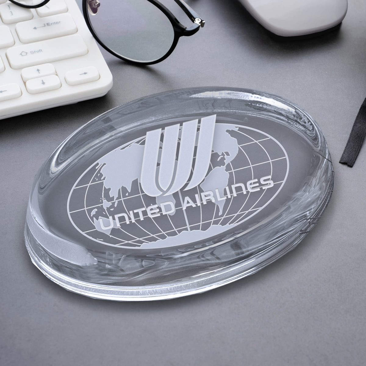 Savannah Paperweight 4" W - Crystal D