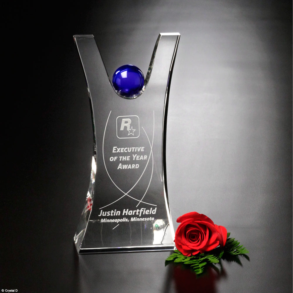 Triumphant Award 10" - Crystal D