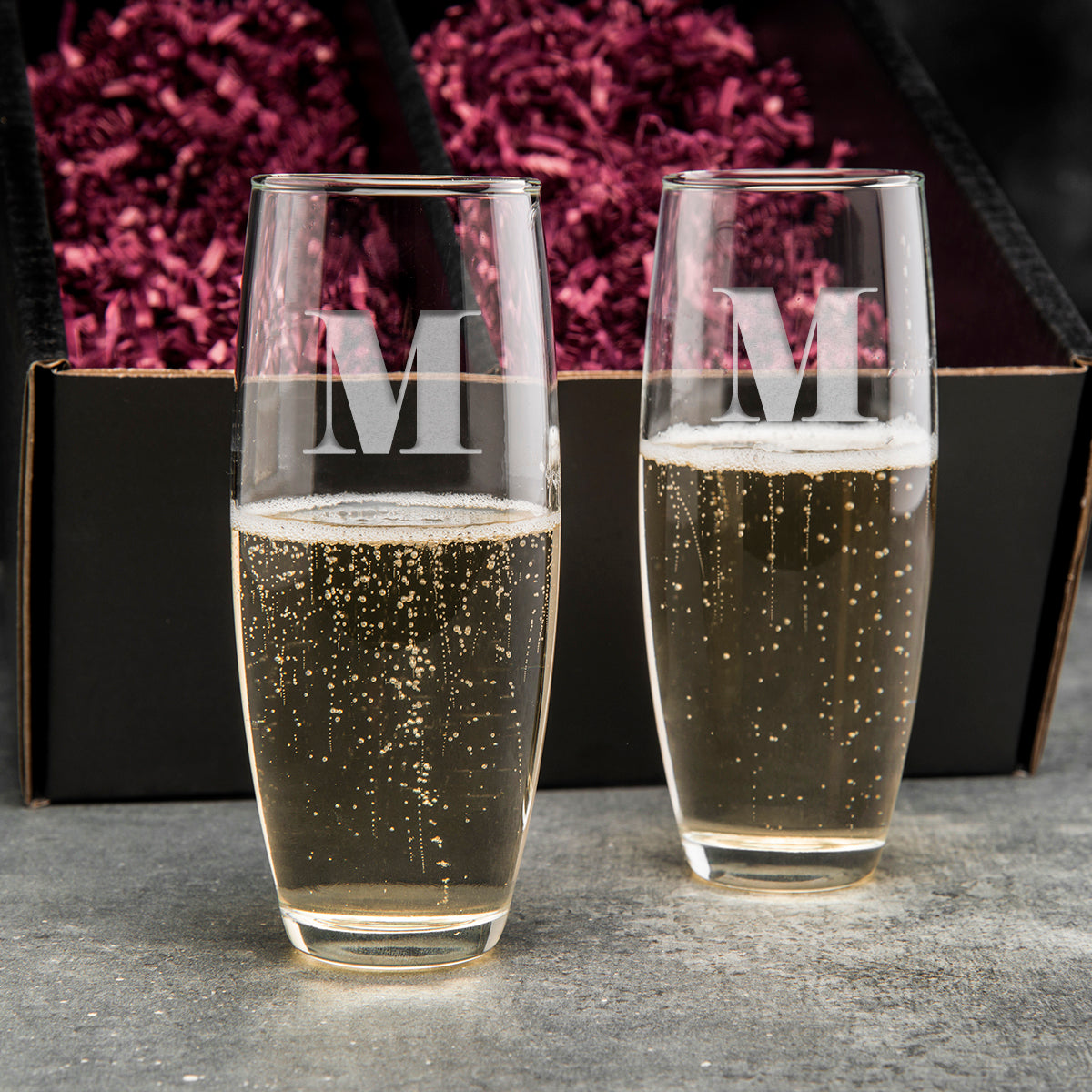 Engraved gift — additional design or presentation example; final configuration confirmed in quote