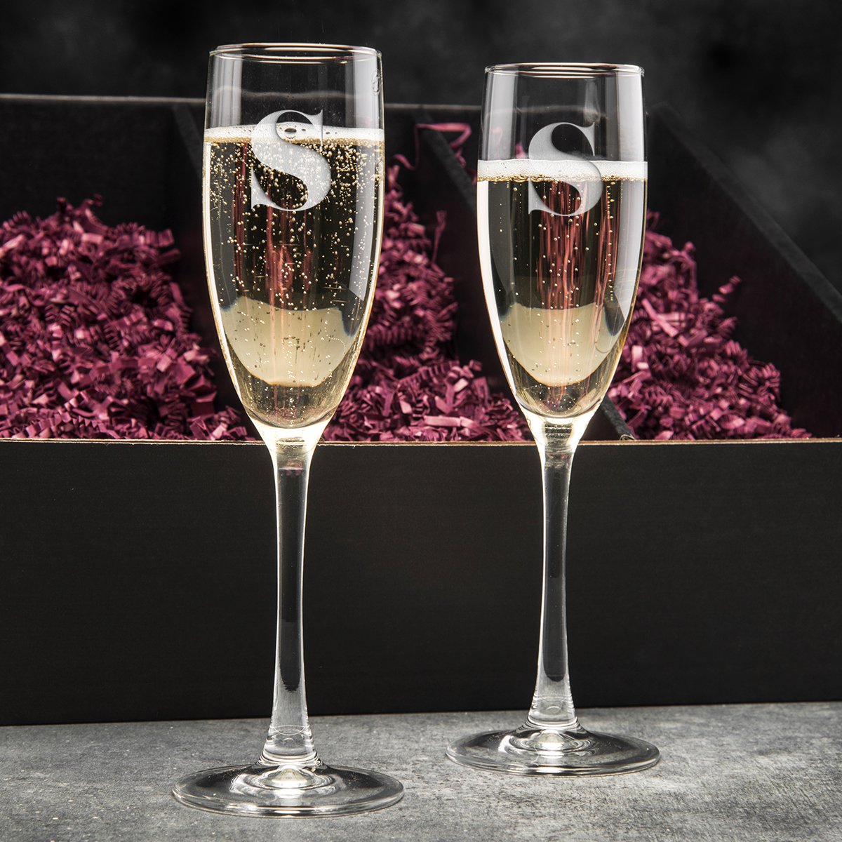 Engraved gift — additional design or presentation example; final configuration confirmed in quote