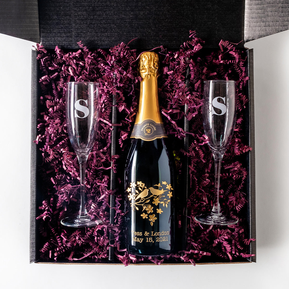 Engraved gift — additional design or presentation example; final configuration confirmed in quote