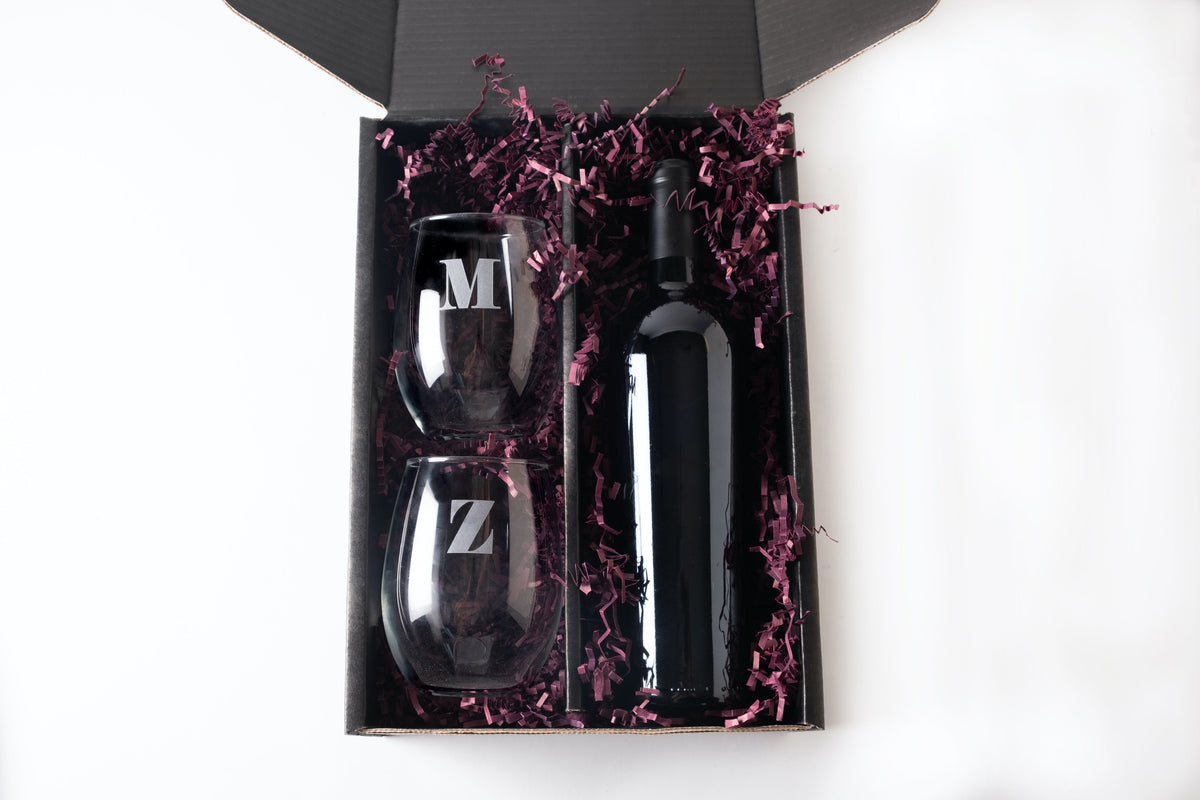 Engraved gift — additional design or presentation example; final configuration confirmed in quote